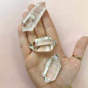 Extra HQ Double Terminated Clear Quartz Point